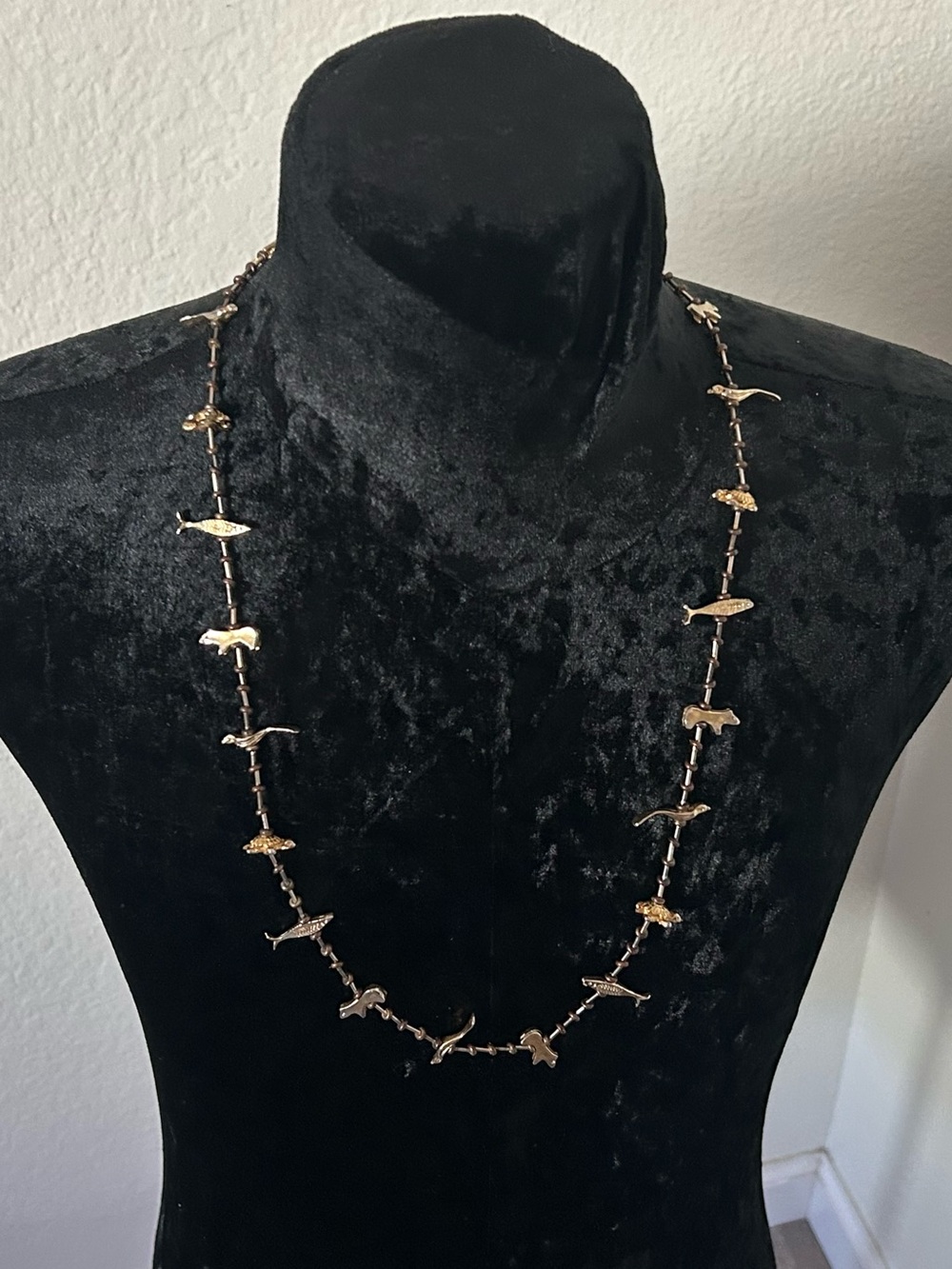 Vintage Style Gold Tone Animal Necklace Fish Birds Safari Wildlife Statement - Picture 3 of 9